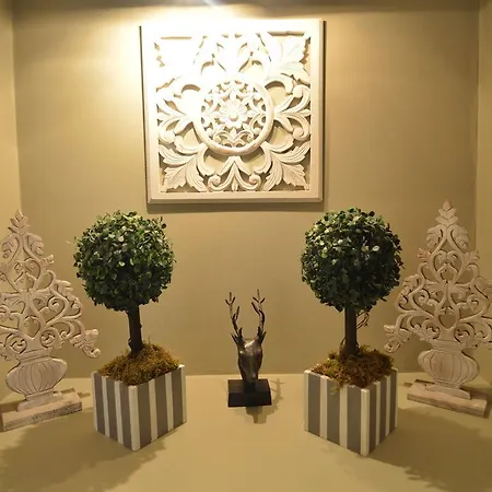 Forestside Retreat, *