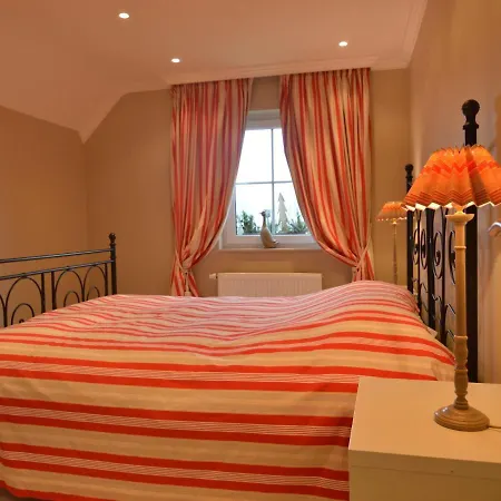 Forestside Retreat, Prázdninový dům